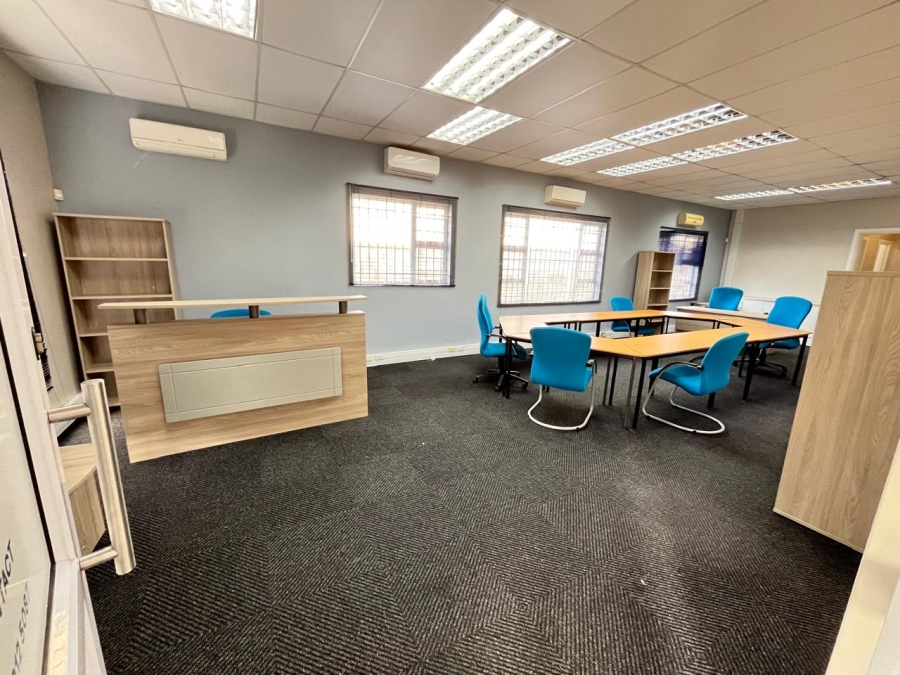 To Let commercial Property for Rent in Berea Eastern Cape